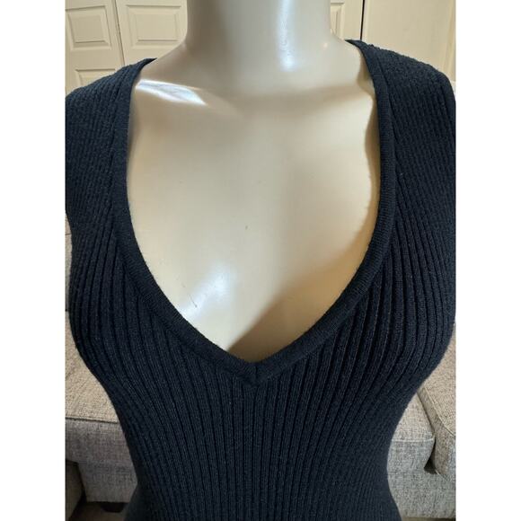 Black Ribbed Sweater Dress Stretch Midi Sleeveless VNeck MAGASCHONI Size L NWT - Picture 4 of 5